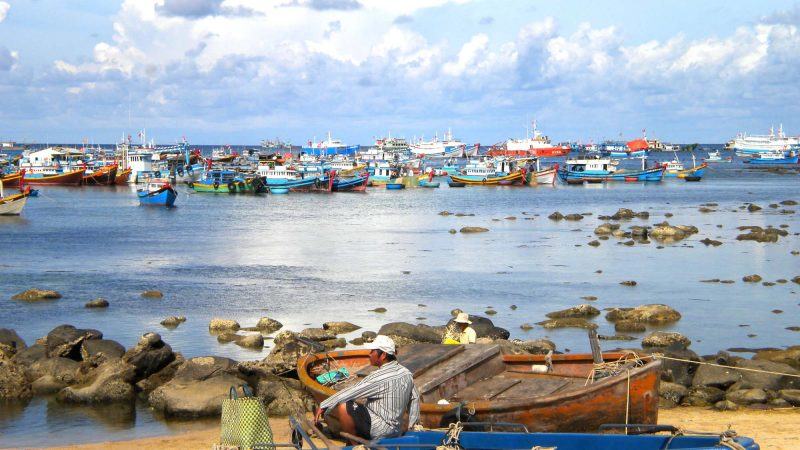 Ảnh đẹp đảo Phú Quý và cuộc sống của ngư dân trên đảo