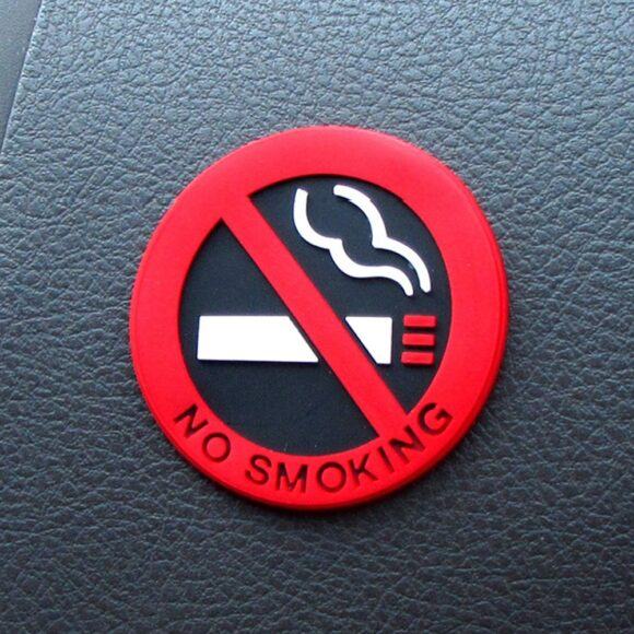 không có hình ảnh hút thuốc