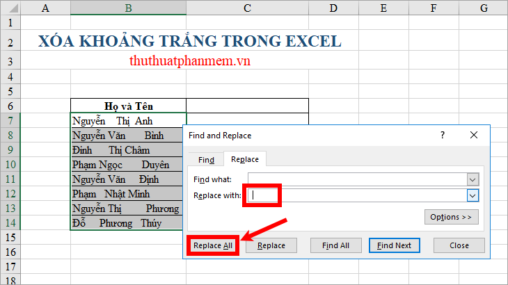 Trong tab Thay thế, nhấn phím cách hai lần trong hộp Tìm gì