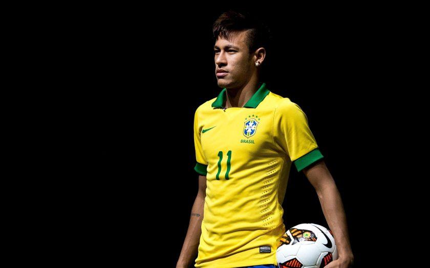 Neymar đại chiến Brazil