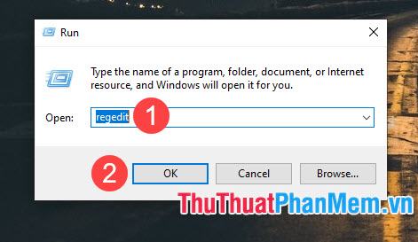 Nhập lệnh regedit