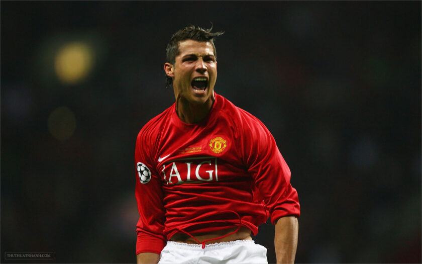 Hình ảnh Ronaldo trên áo MU