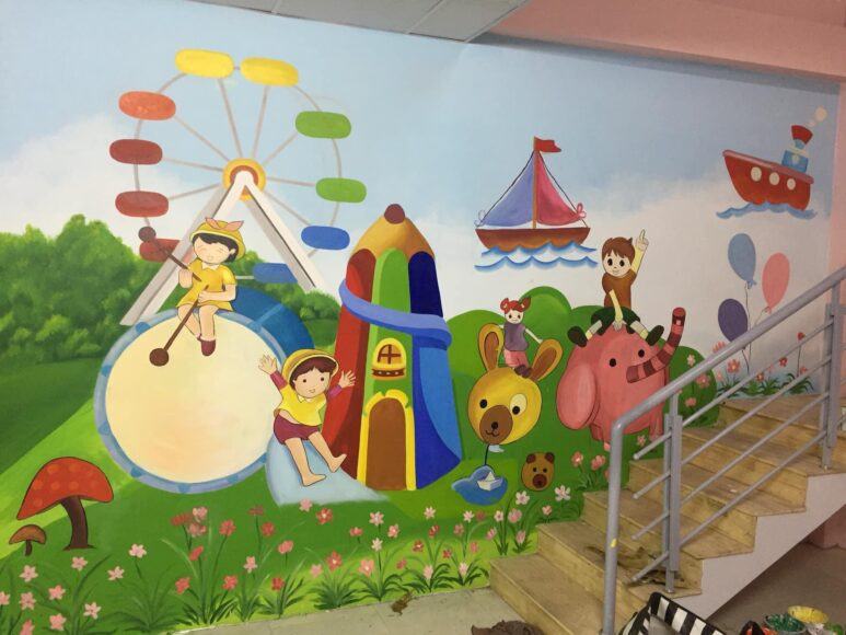 Trang tường trường mầm non Baby Park World