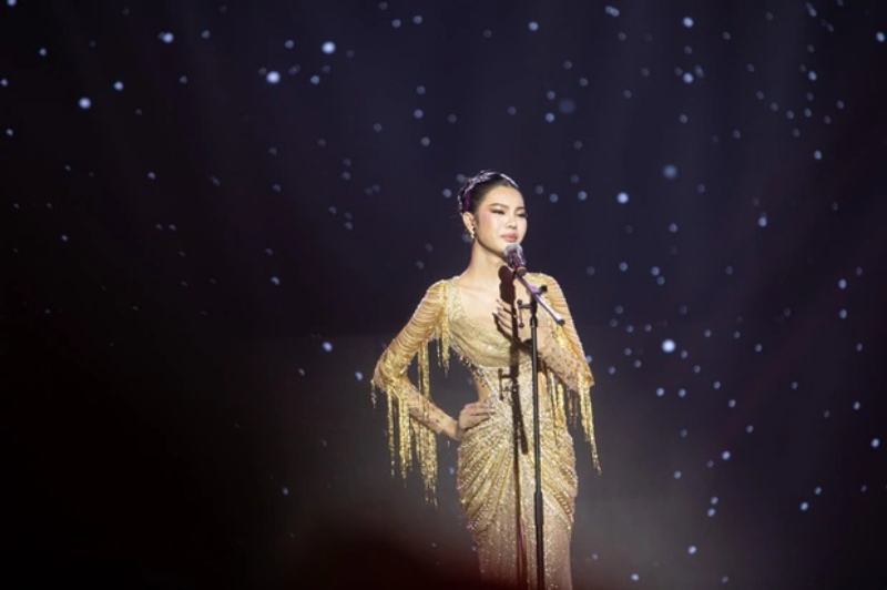 Tìm sạn trong cuộc thi Hoa hậu chuyển giới của Hương Giang