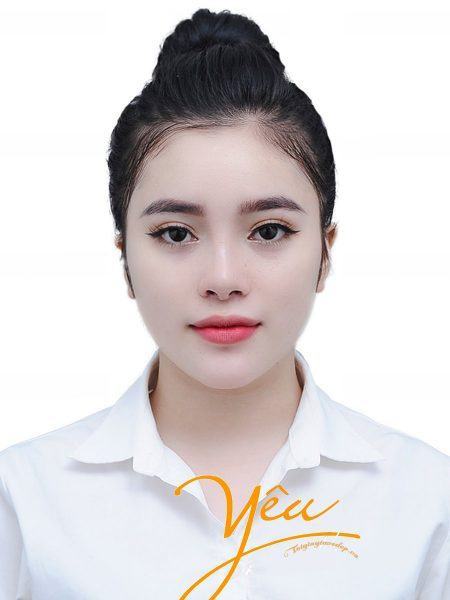 Mẫu ảnh thẻ đẹp cho nữ tóc búi