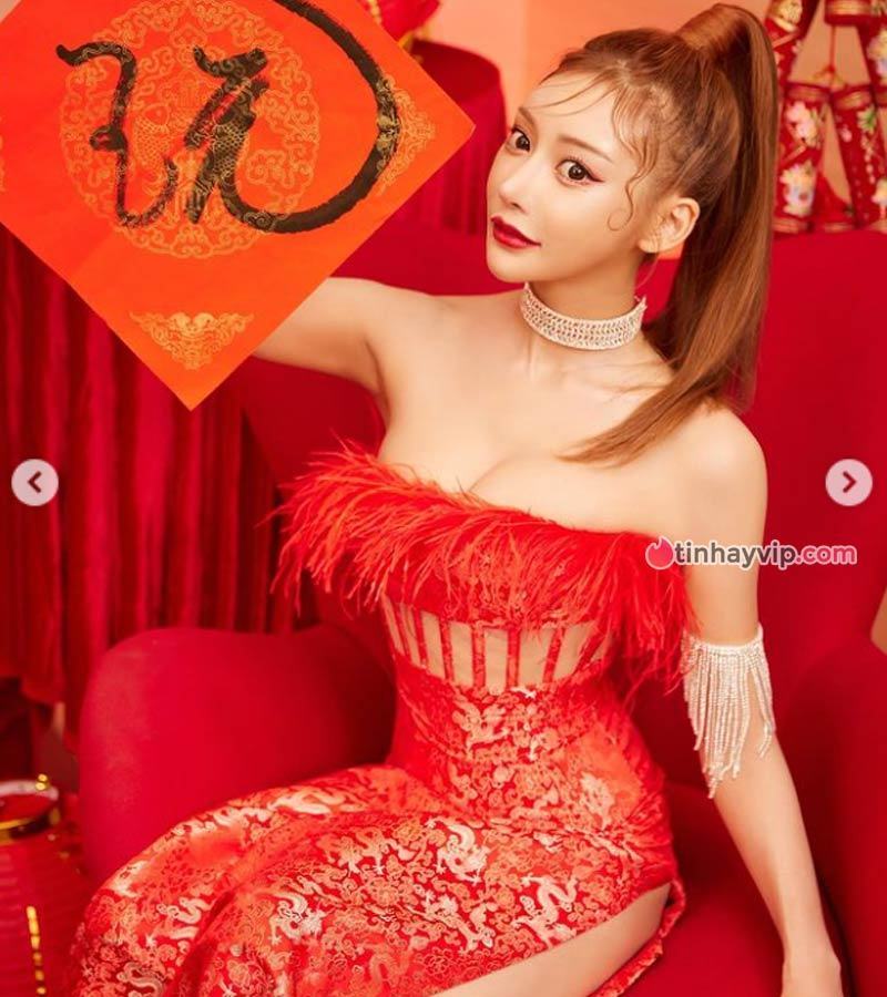 Asuka Kiraran chào đón năm mới 2