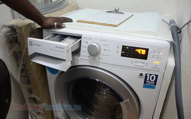 Bảng mã lỗi máy giặt Electrolux và cách xử lý