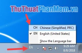 Bấm vào biểu tượng ngôn ngữ trên thanh Taskbar để chuyển sang gõ tiếng Trung
