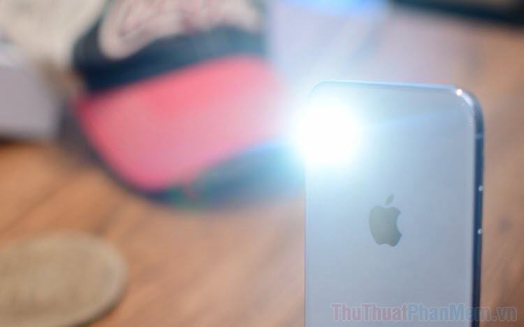 Cách chỉnh độ sáng đèn pin trên iPhone
