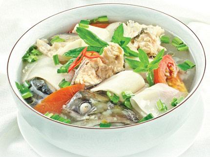 Cách làm vây cá hồi nấu canh chua ngon bất ngờ rất ít người biết