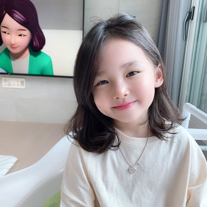 Hình ảnh bé gái Hàn Quốc dễ thương