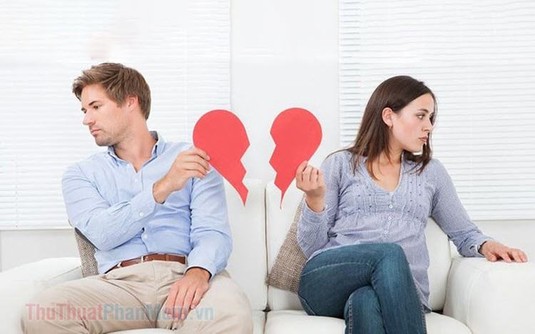 Hình ảnh buồn vợ chồng thường chứa đựng rất nhiều cảm xúc phức tạp và đầy ý nghĩa. Hãy để chúng kéo bạn đến gần hơn với gia đình và nhận ra giá trị của tình yêu thật sự trong hôn nhân.