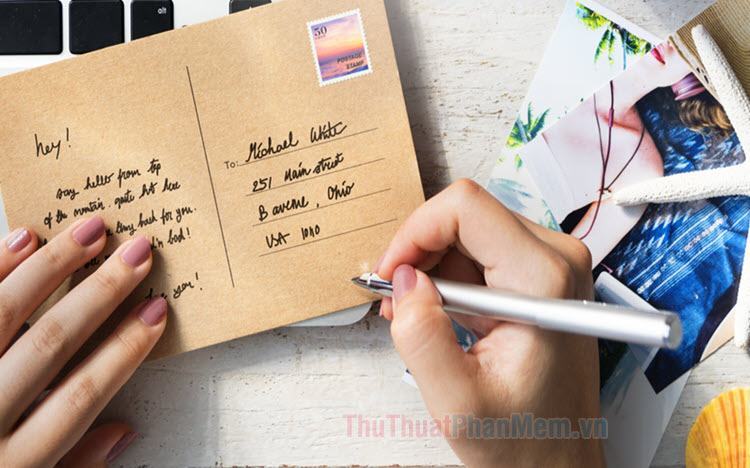 Postcard là gì? Các loại Postcard phổ biến hiện nay