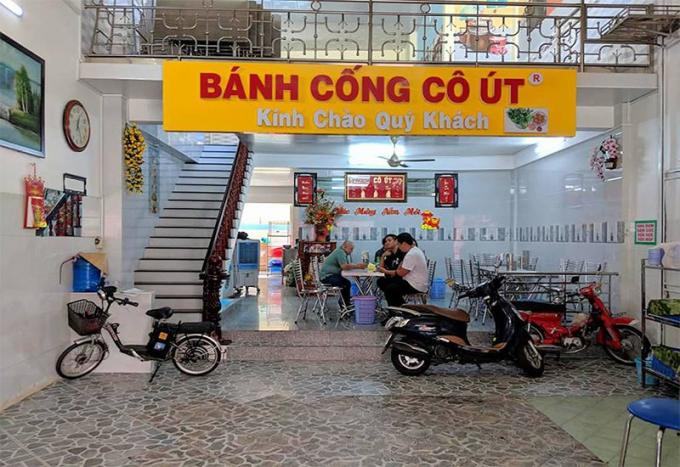 ăn uống,   													top 7 địa chỉ bán bánh cống ngon ở cần thơ