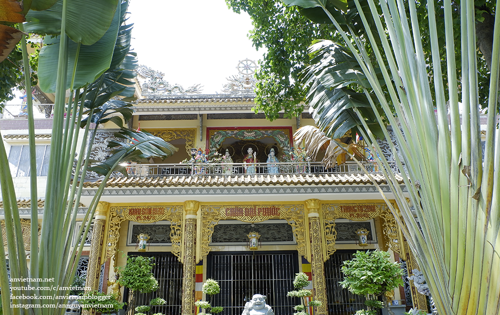 Vãn cảnh chùa Đại Phước (chùa Ông Tám) ở thành phố Biên Hòa, tỉnh Đồng Nai