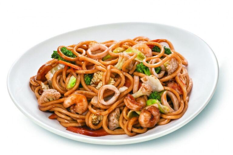 Yakisoba – món mì bình dân không thể bỏ qua khi đi Nhật Bản